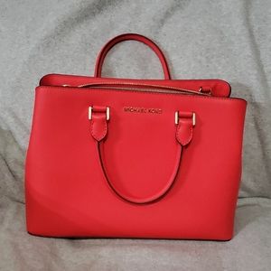 Michael Kors Savannah defected satchel red bag